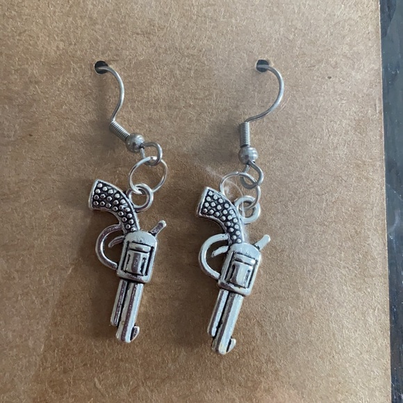 Gritty Girls Boutique Pistol Earrings - Picture 2 of 2